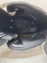 Used True Catalyst 9 Size 6 Wide Ice Hockey Skates