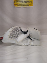 New CCM YTFLEX II Full Rt (Rt Hand) Sz Yth White Hockey Goalie Goalie Catcher