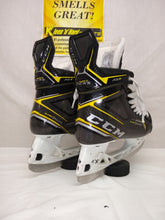 Used CCM Supertacks AS3 Size 8 D Ice Hockey Skates