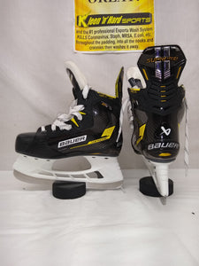 Used Bauer Supreme M4 Size 4 D Ice Hockey Skates