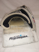 Used Vaughn Velocity VE8 XFP Size Jr Right White Ice Hockey Goalie Blocker