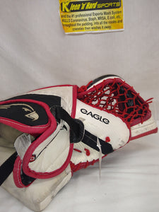 Used Eagle Sentry 2 Pro Reg (Lt Hand) Sz Sr White/Red Ice Hockey Goalie Catcher