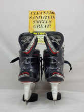Used Bauer Vapor X900 Size 7.5 Ice Hockey Skates
