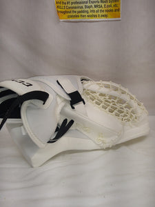 New CCM EFLEX 5.5 Reg (Lt Hand) Sz Yth White Ice Hockey Goalie Catcher