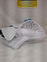 New Bauer GSX Reg (Lt Hand) Sz Int White Ice Hockey Goalie Catcher