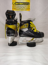 Used Bauer Supreme 3S Size Yth 12.5 D Hockey Skates