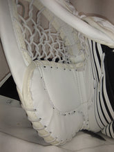 New CCM YTFLEX II Full Rt (Rt Hand) Sz Yth White Hockey Goalie Goalie Catcher