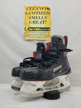 Used Bauer Vapor X900 Size 7.5 Ice Hockey Skates
