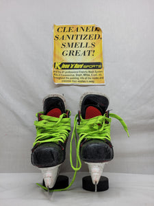 Used Bauer Vapor X700 Size 3 D Ice Hockey Skates