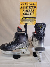 Used Bauer Vapor Hyperlite Size 10 FIT 1 = D Ice Hockey Skates