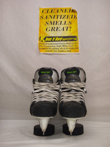 Used RBK 5K Size 1.5 D Hockey Skates