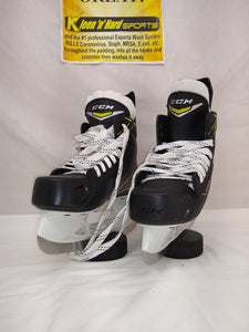 New CCM Tacks 2092 Size 2 Ice Hockey Skates