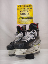 Used Bauer Vapor Hyperlite Size 4.5 FIT 1 = D Ice Hockey Skates