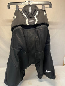 Used Reebok 18K Size Jr L Reg Black Ice Hockey Pants