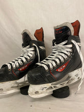 Used CCM RBZ Ice Hockey Size 4 D Skates