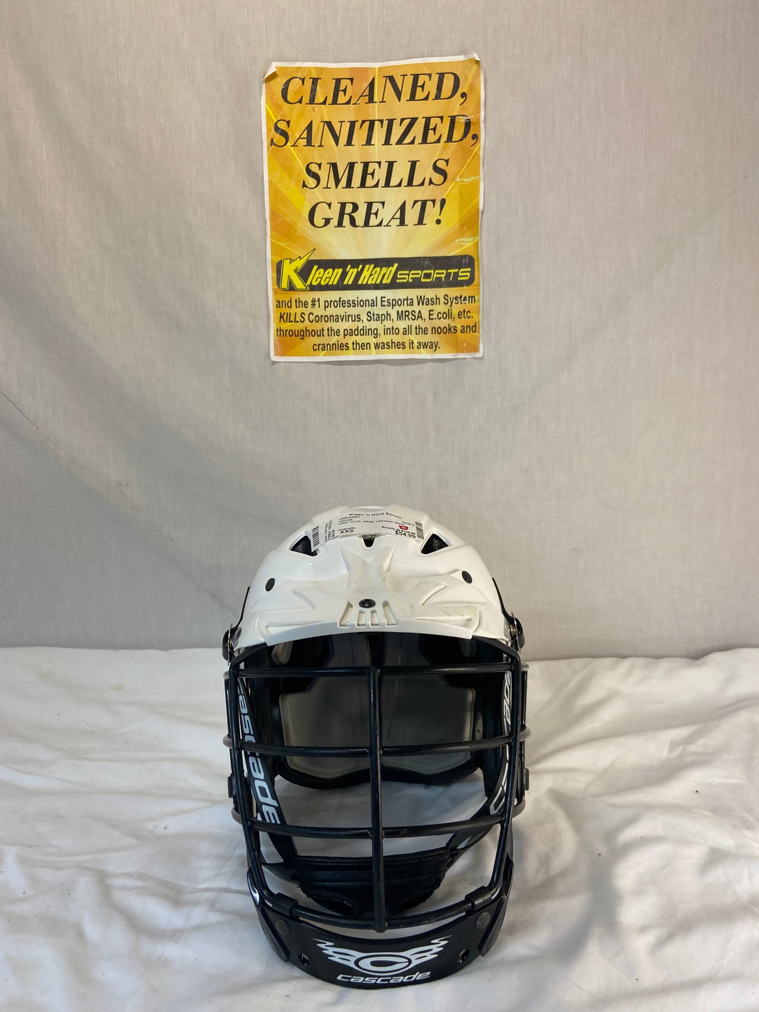 cascade football helmet Used Cascade CLH2 Size XXS White Lacrosse Mens Helmet – Kleen 'N' Hard Sports